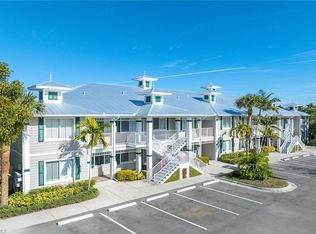 (Undisclosed Address), Naples, FL 34113