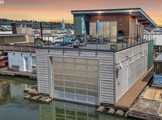 2901 NE Marine Dr #C-23, Portland, OR