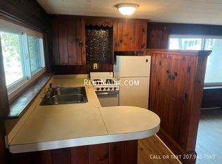 32 Coombs St APT 7, Bangor, ME 04401