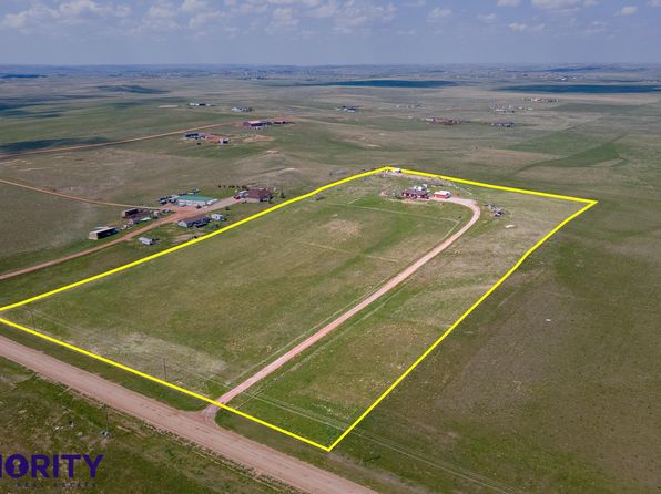 122 Lewis Rd, Gillette, WY 82718