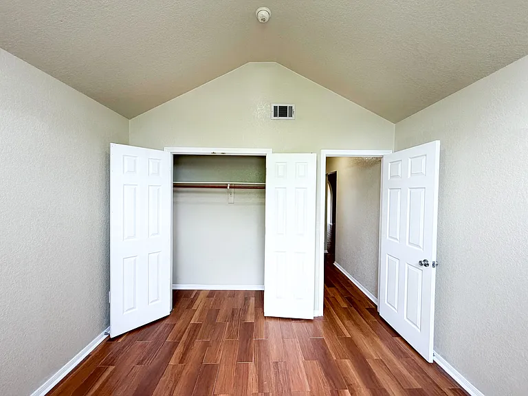 4512 Crested Butte Dr — Photo 28