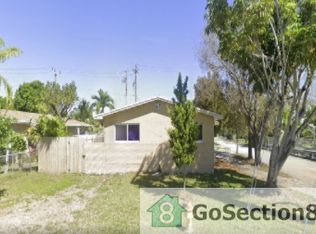 400 SW 9th St #N, Hallandale, FL 33009