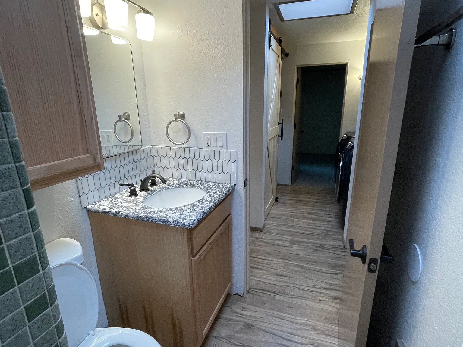 2 bed, 800 sqft, $1,650 — Photo 4