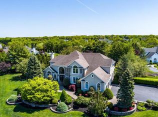 1 Andromeda Ct, Miller Place, NY