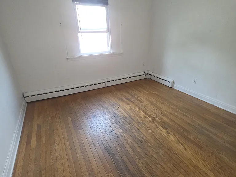 354 S Franklin St #3A — Photo 2