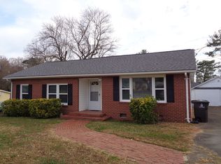 4314 Stokesdale Ave, Winston Salem, NC 27101