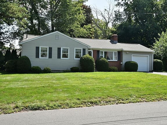 2nd image of 11 Almon Ave