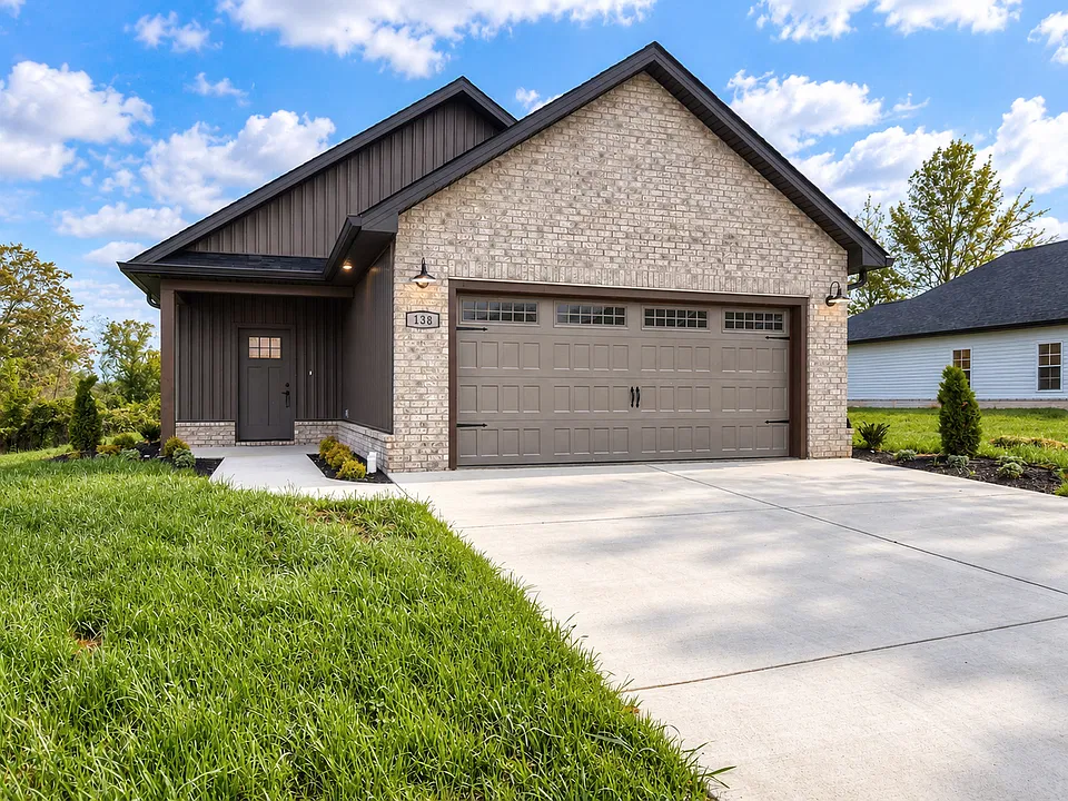 138 Ervin Loop