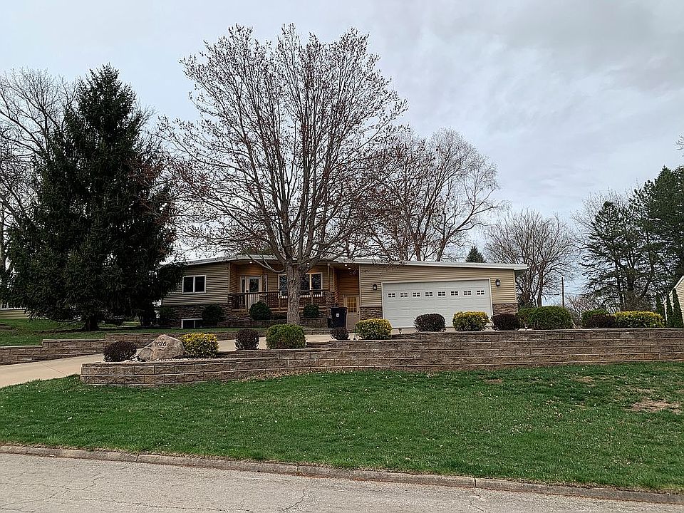 1st image of 1626 Campus St