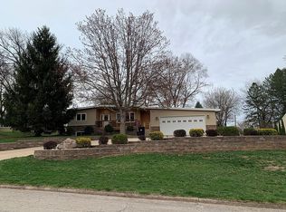 1626 Campus St, Cedar Falls, IA 50613