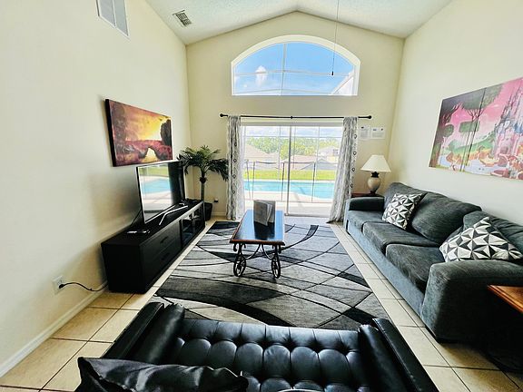 5th image of 8567 Sunrise Key Dr #8567