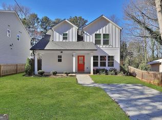 1120 Wedgewood Dr NW, Atlanta, GA 30318