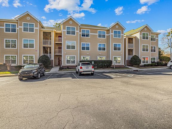 2nd image of 3308 Harbour Pointe Pl Unit 7
