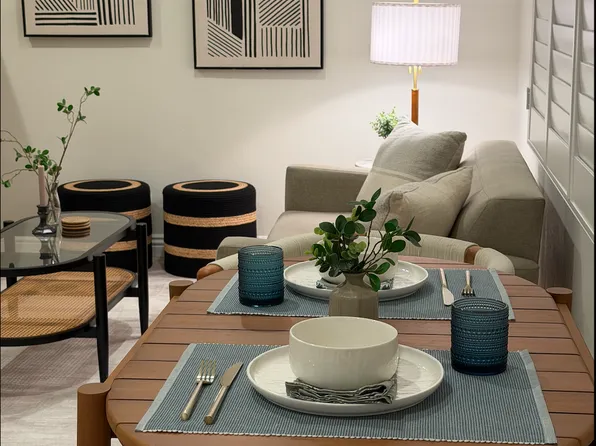 9030 Irwingrove Dr, Downey, CA 90241