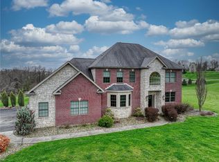 2003 Rivendell Dr, Claridge, PA 15623