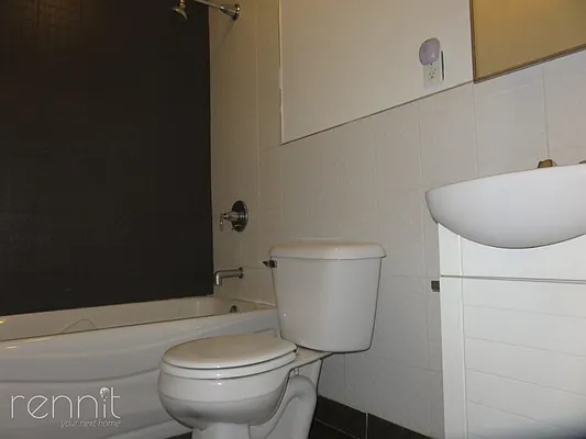 Rented by Rennit Inc. | media 36