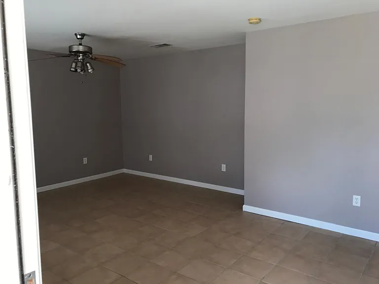 43166 Winchester Dr — Photo 2