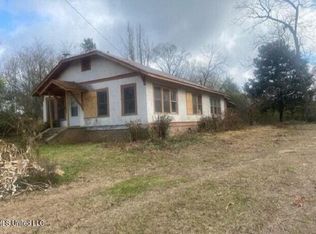 2829 N 5th Ave, Laurel, MS 39440