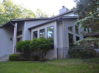 3510 W Mineral Springs Trl, Mount Pleasant, MI 48858