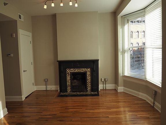 4th image of 4 W 14th St Unit 201