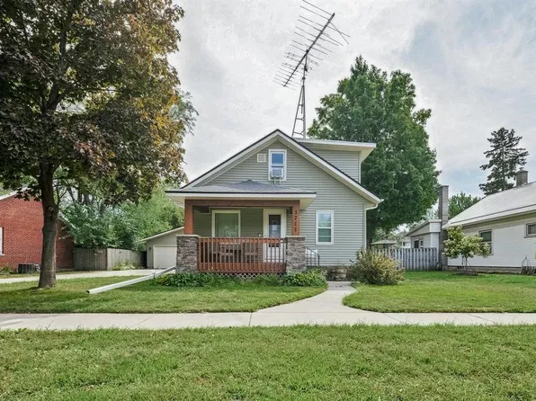 1711 Hayden Avenue, Altoona, WI 54720