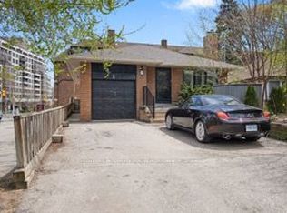 3 Old Mill Ter, Toronto, ON M8X 1A1