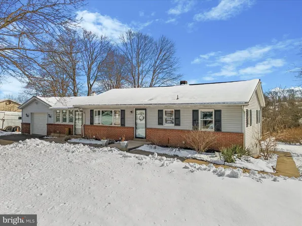 360 Maple Ave, Collegeville, PA 19426
