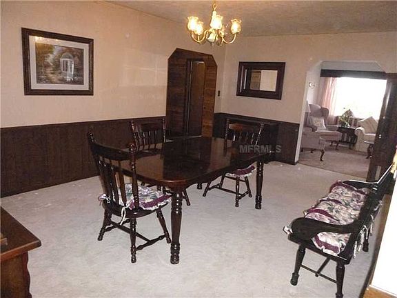 4th image of 7704 Meadowglen Dr
