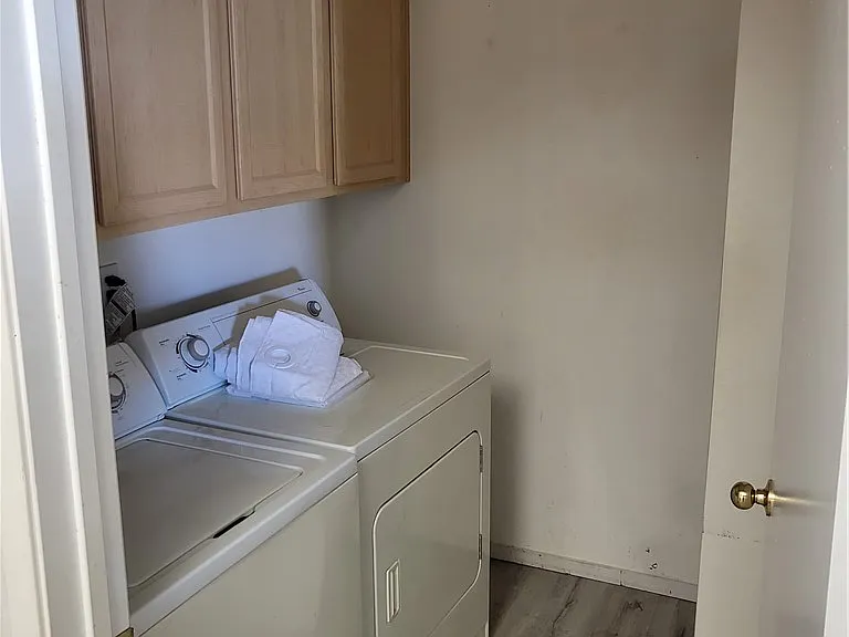 950 Seven Hills Dr #413 — Photo 6