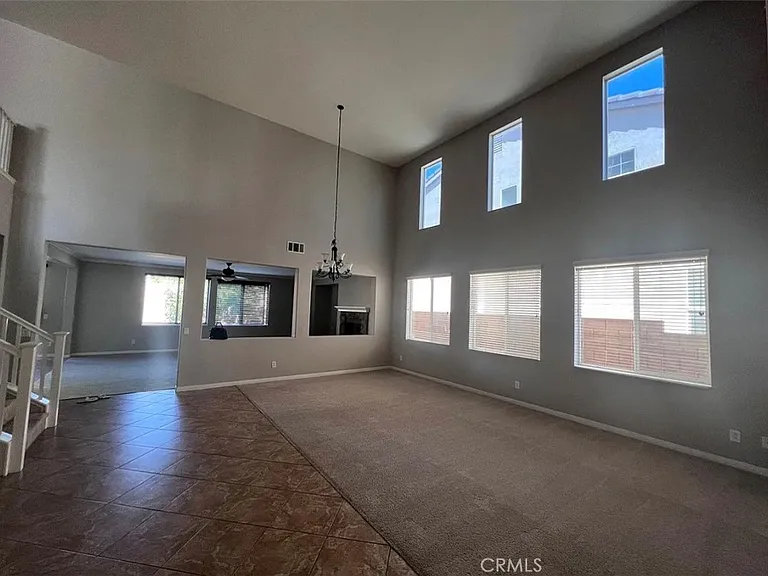7771 Stonegate Dr — Photo 2