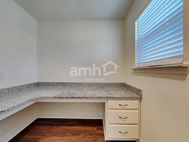 102 Fairway Crossing Way — Photo 10