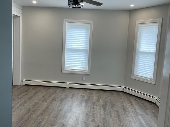4th image of 85 Beechwood Ave Floor 1