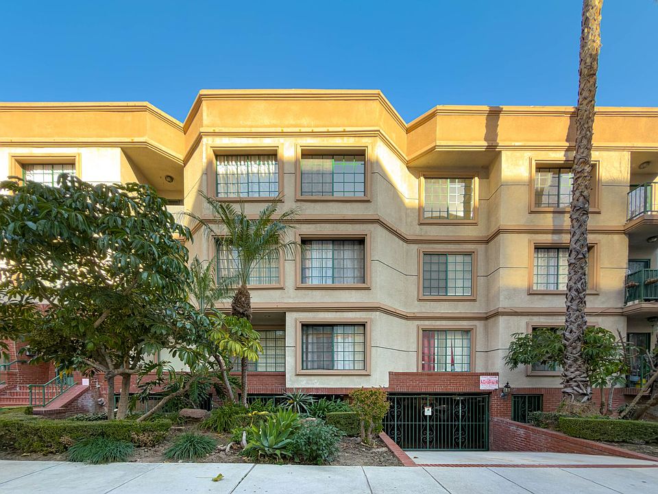1st image of 426 N Maryland Ave Unit 301