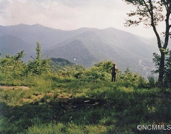 2nd image of 674 Braves Knob Rd