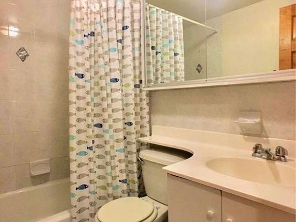 2nd image of 910 Columbus Ave APT 3A