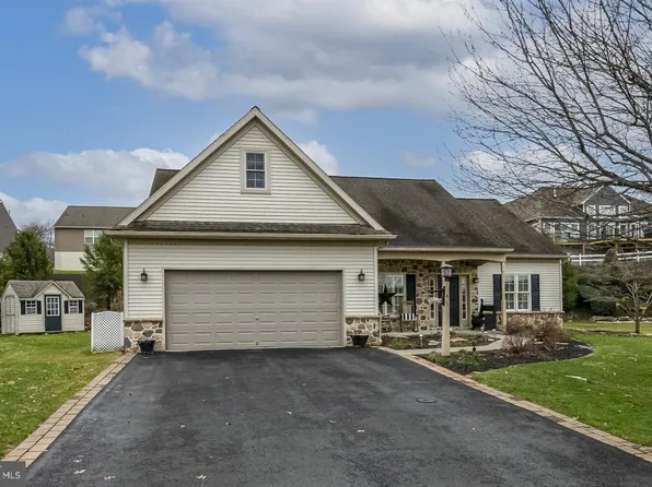 45 Thea Ct, Womelsdorf, PA 19567