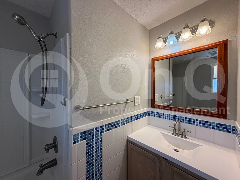 3838 E Seneca St — Photo 8