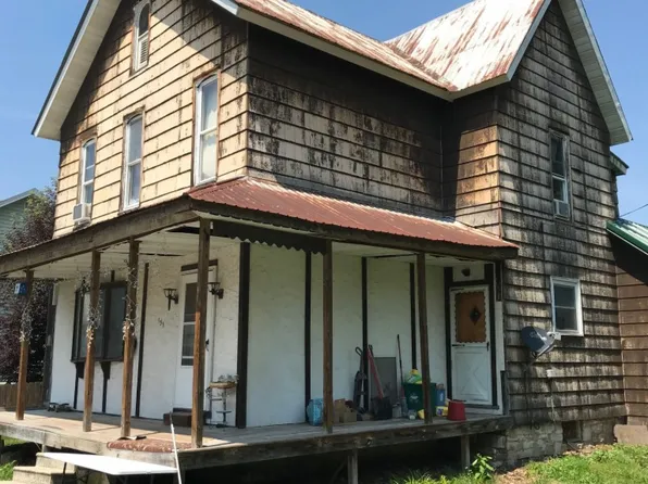 151 Penn St, Millheim, PA 16854