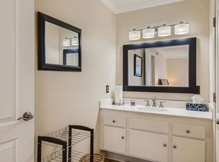 5320 Oakleaf Point, San Diego, CA 92124