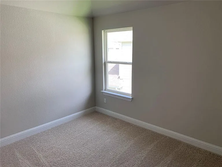 109 White Dunes Dr — Photo 11