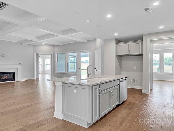 5th image of 4360 Moxie Way