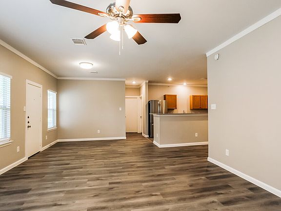 4th image of 16906 N Lighthouse Dr