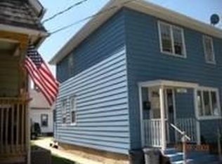 825 48th St, Kenosha, WI 53140