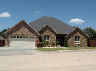 405 Edgewood Dr, McAlester, OK 74501