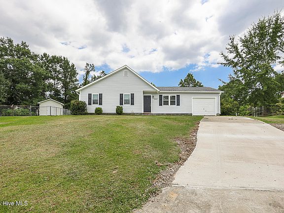 4th image of 1011 Ridgecrest Lane