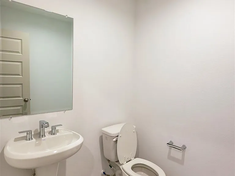 5034 Pine Haven Ln — Photo 15