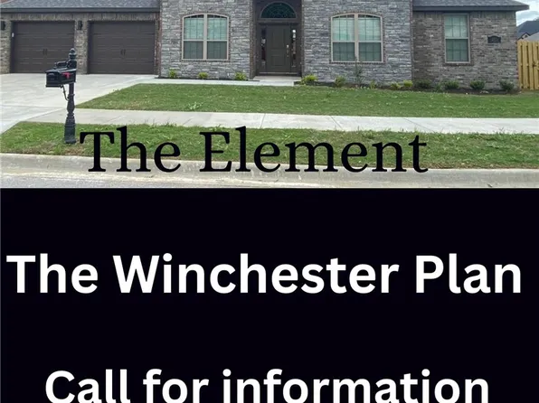 4692 W Triangle St, Fayetteville, AR 72704