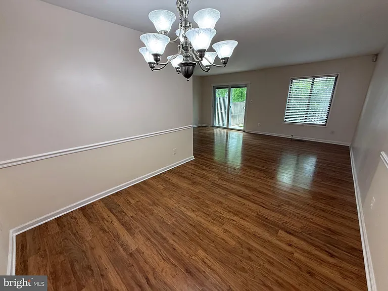 12457 Andover Ct — Photo 10