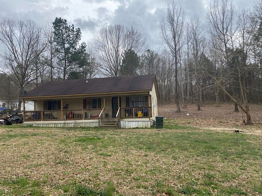 2nd image of 63 Willow Dr