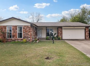 11116 E 36th St, Tulsa, OK 74146